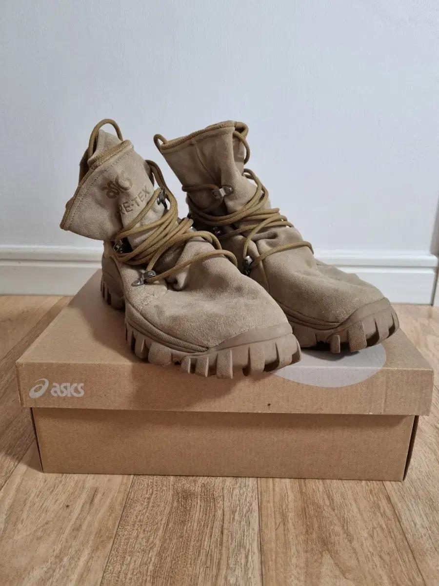 Asics x Nonnative Gel-Yeti Tokyo GoreTex