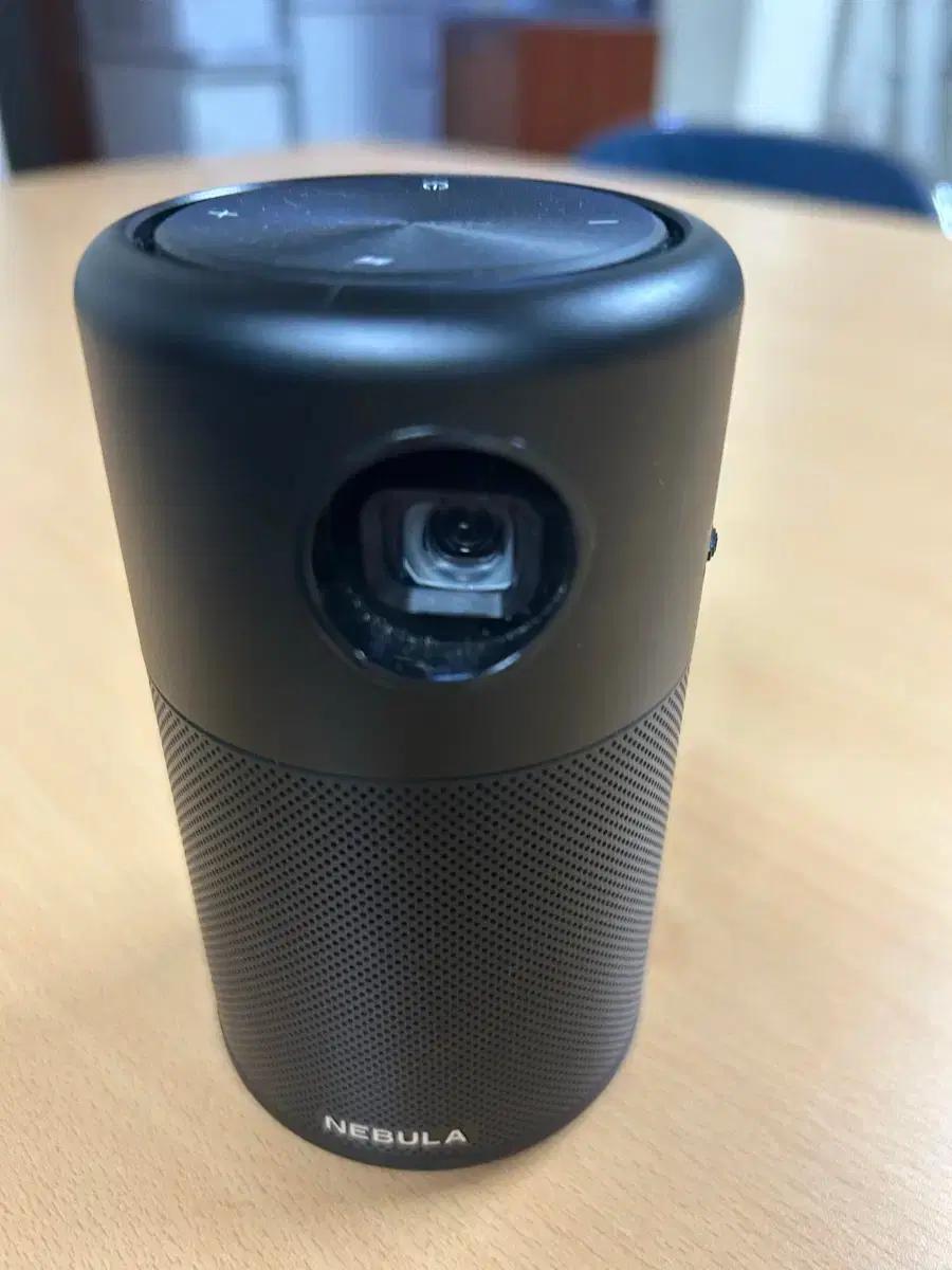 Anker 앤커 네뷸라 캡슐 미니빔 포터블빔 프로젝터