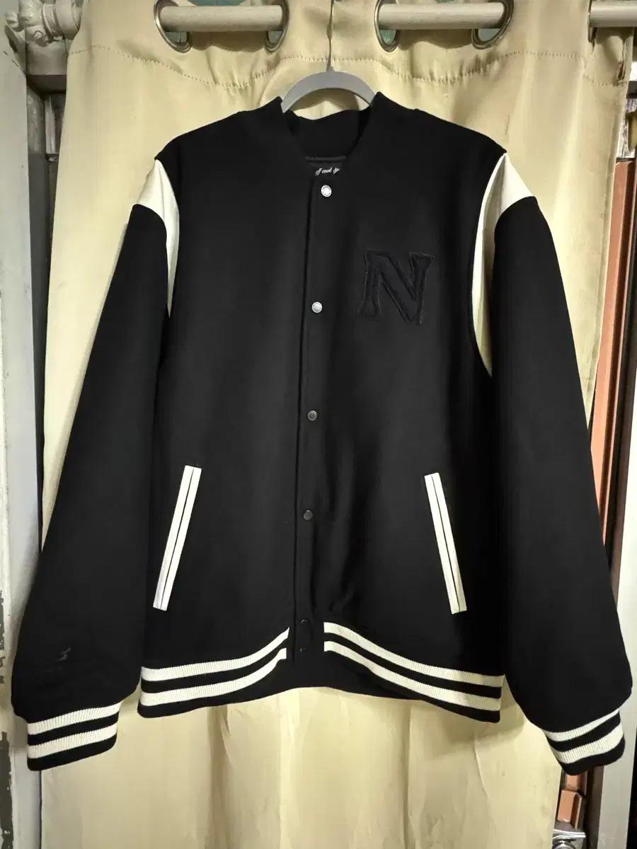 뉴발란스 바시티자켓 2XL (110)