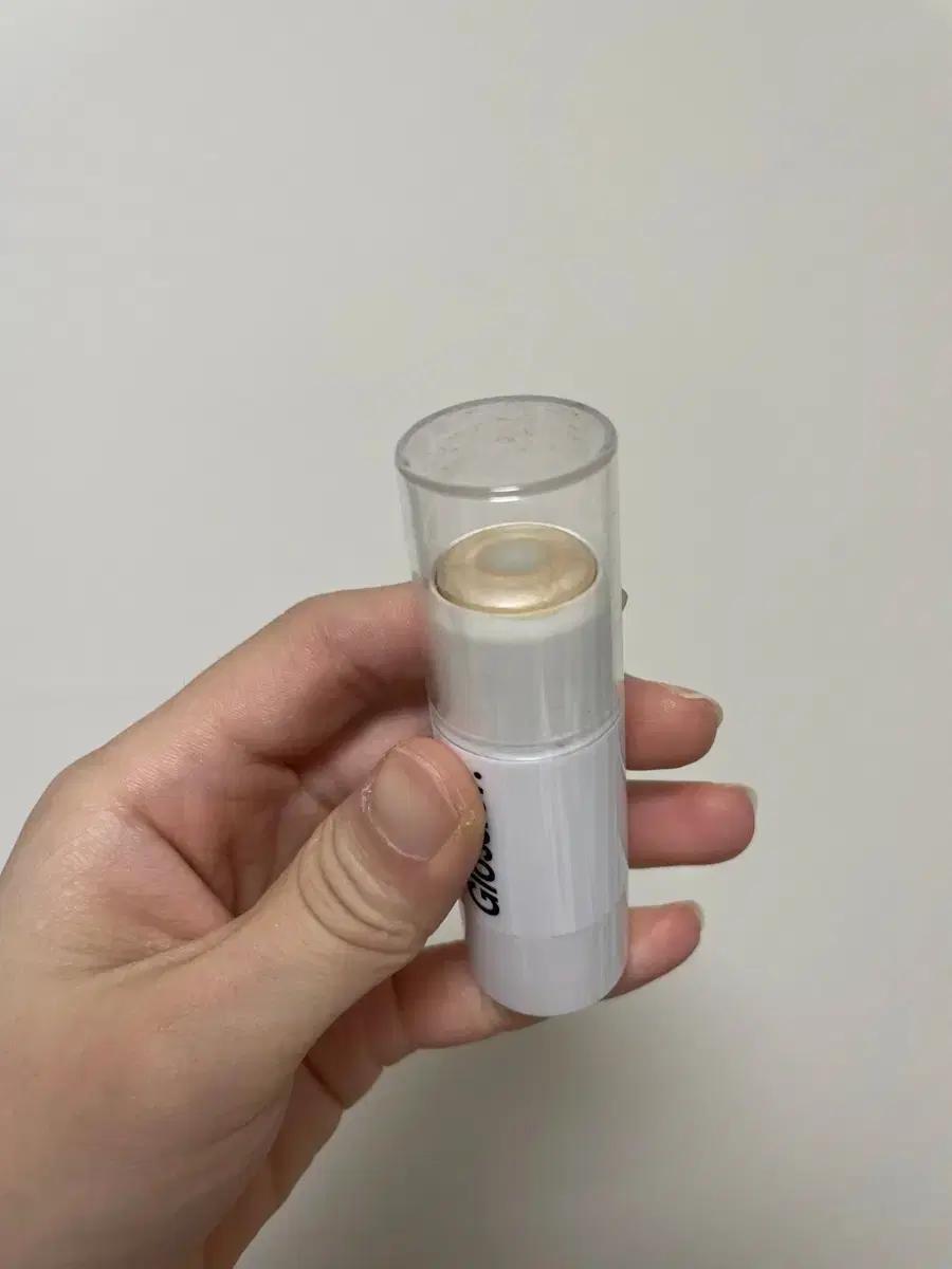 글로시에 glossier 하이라이터 스틱