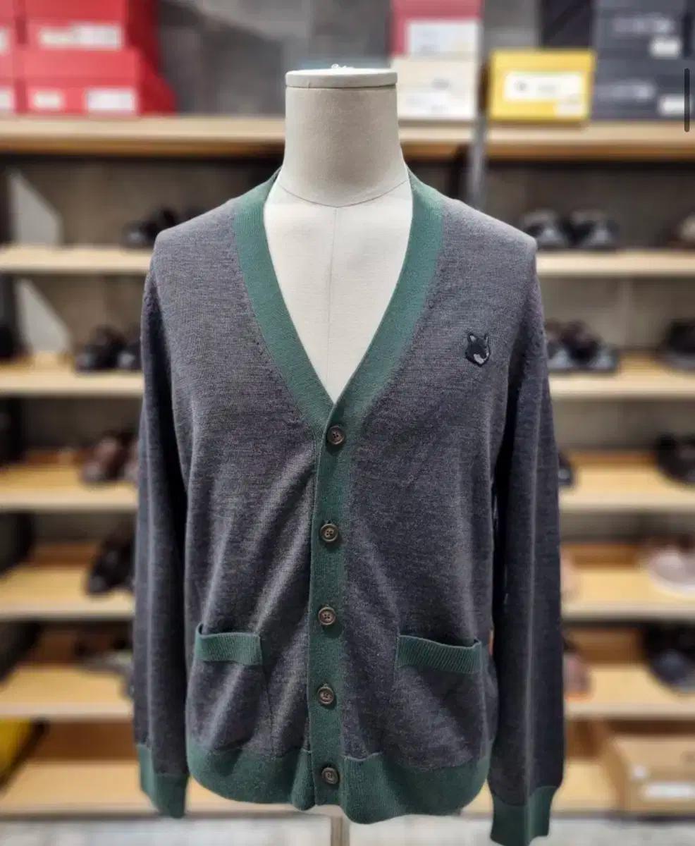 새상품 메종키츠네 가디건 볼드 폭스헤드 패치 M