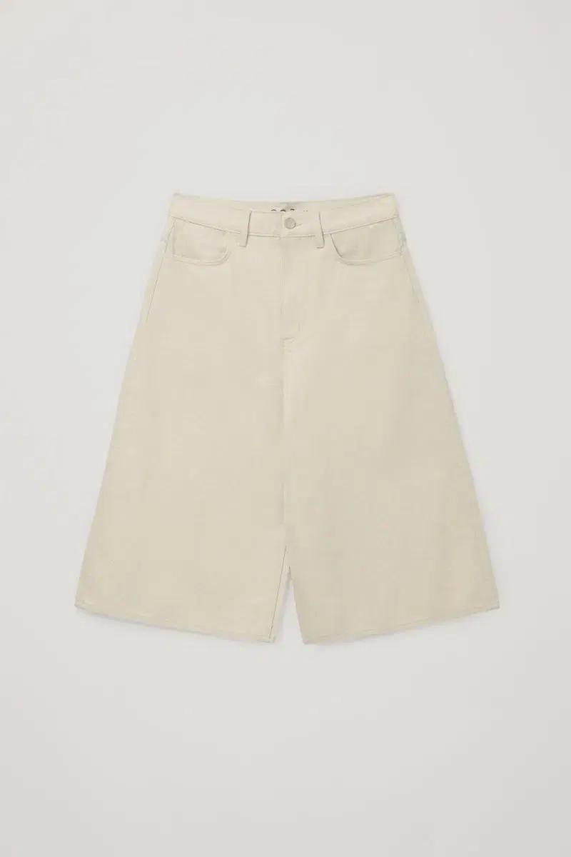 cos 코스 버뮤다 팬츠 크림 / XS