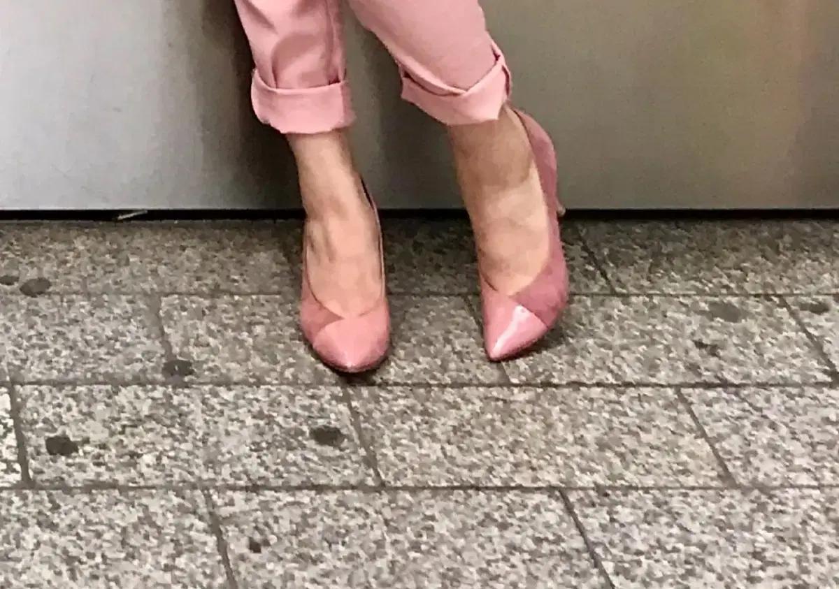 정품 레페토 핑크 펌프스