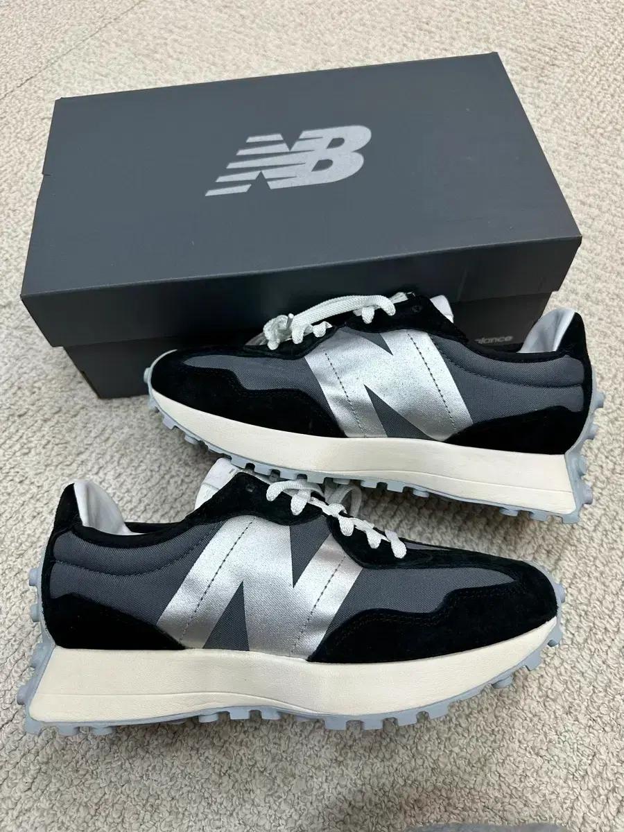 뉴발란스 327 블랙 핑크 240