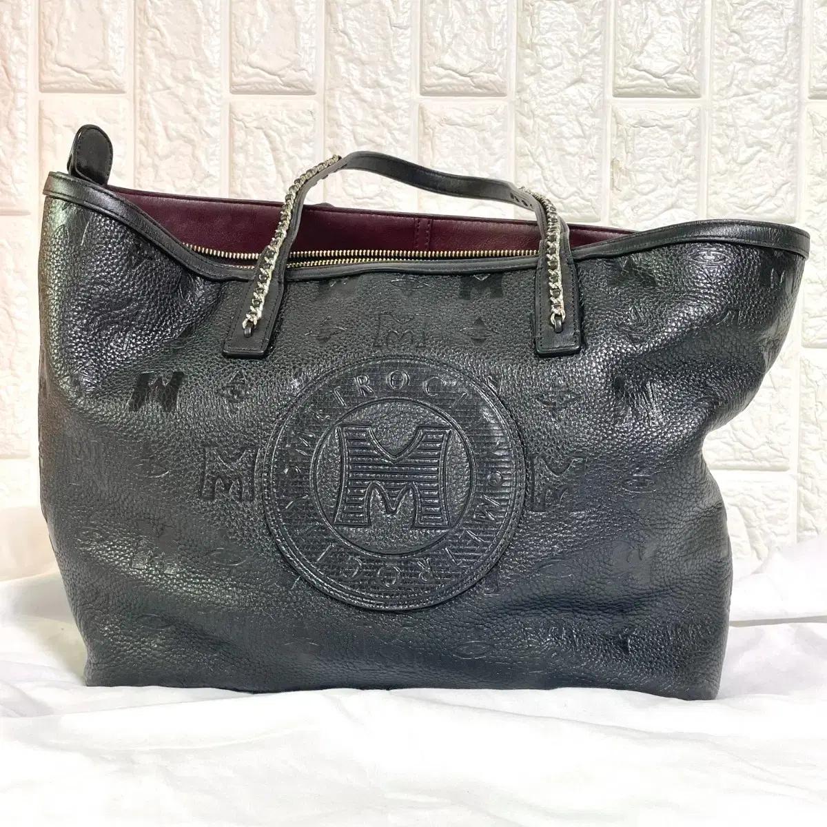 메트로시티 MCM 토트백 블랙