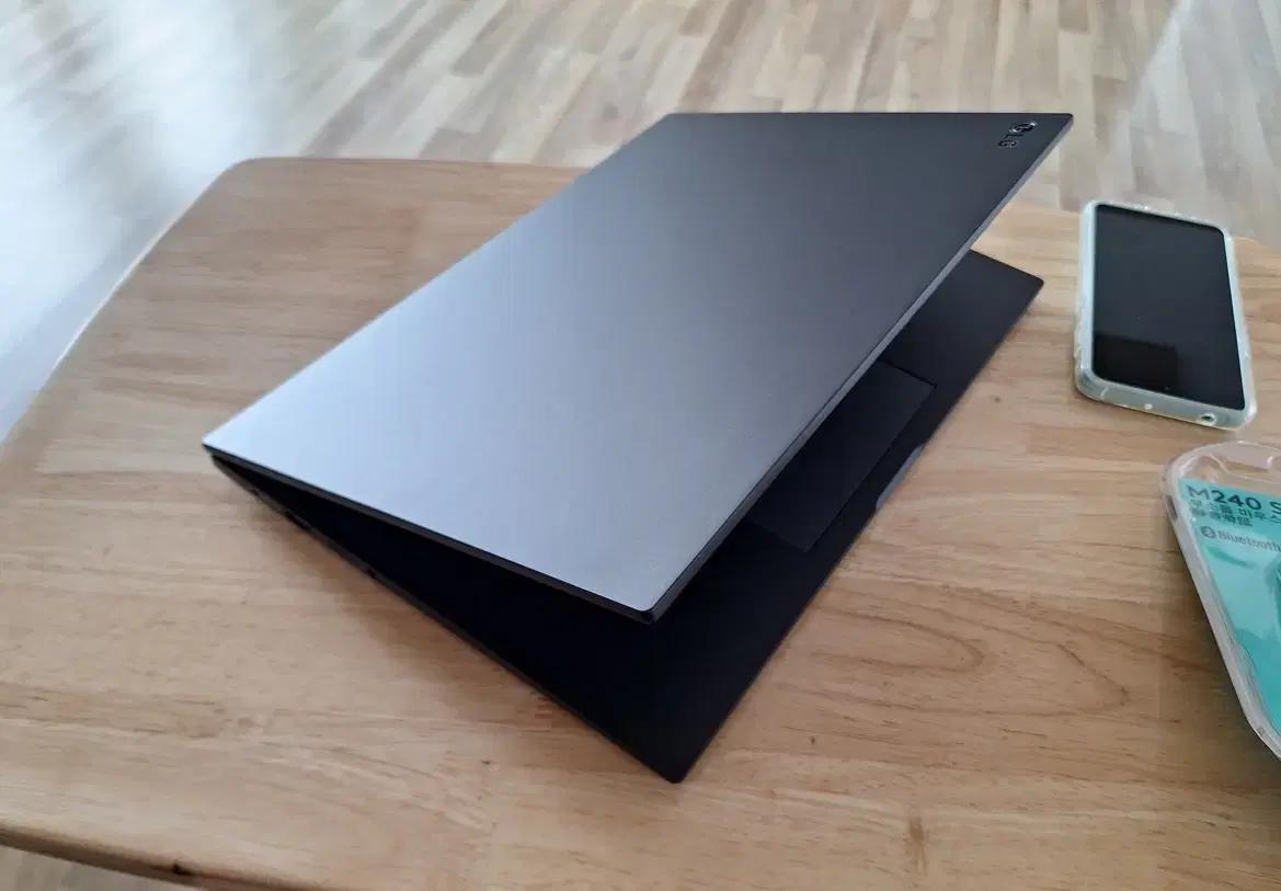 S급 1.29KG최고사양LG 14U70Q(X16),램16G,1TB,윈11