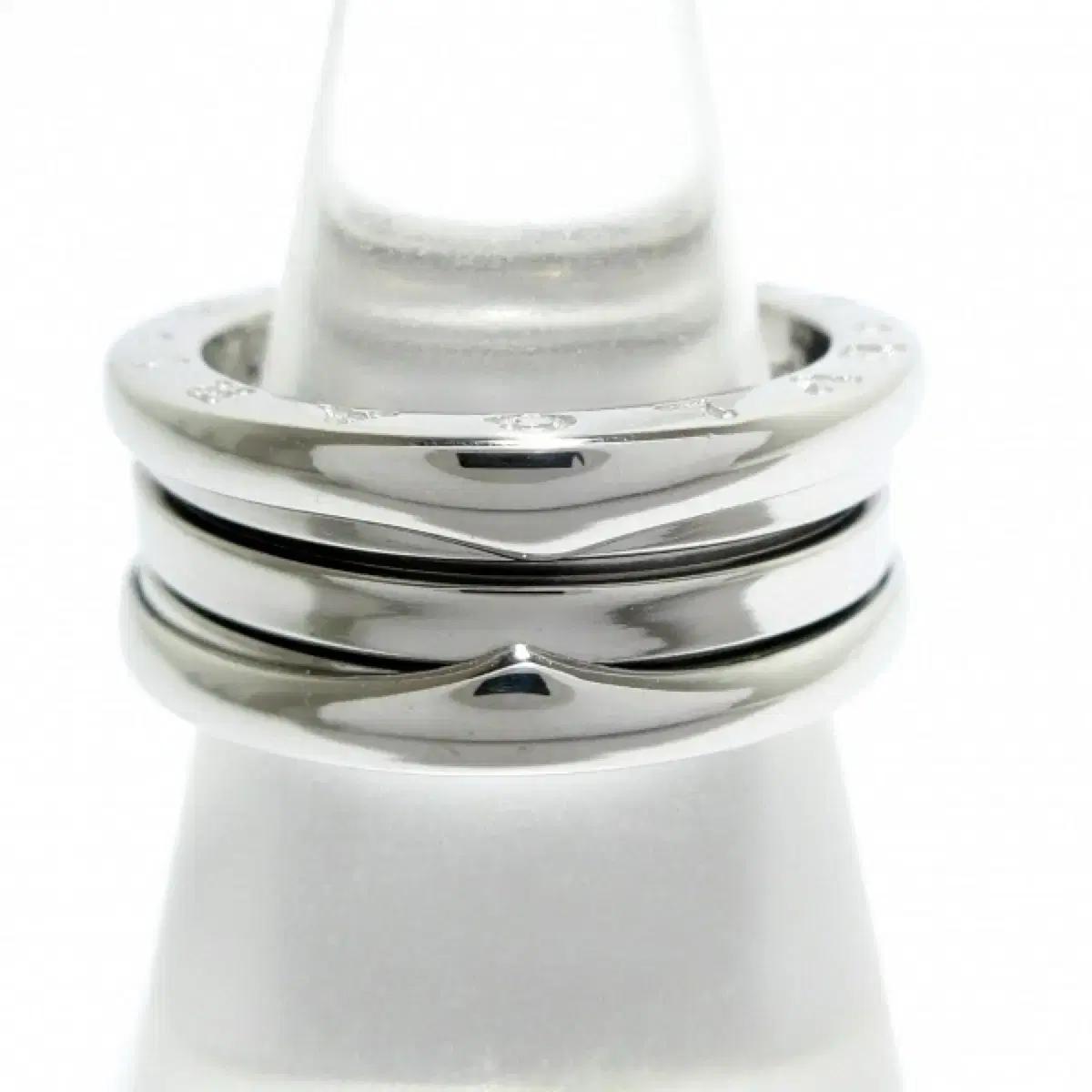 정품 불가리 비제로원 18k 화이트골드 51호 팝니다