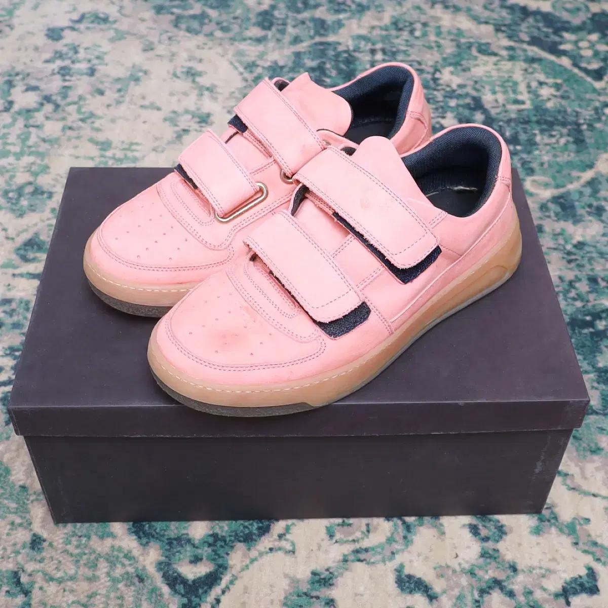 Acne Studio 아크네 스튜디오 페레이 누벅 벨크로 스니커즈  40