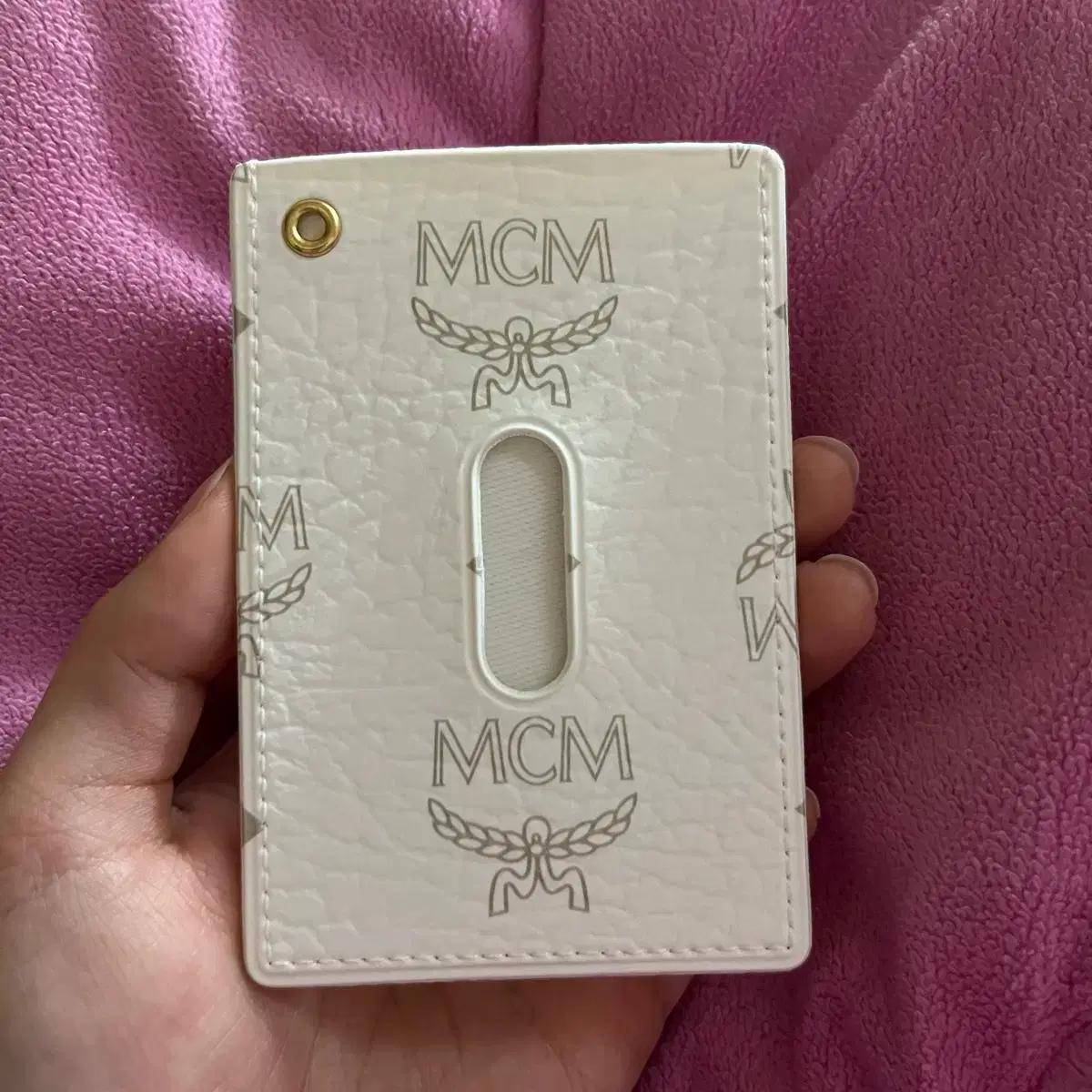(새상품)mcm 카드홀더