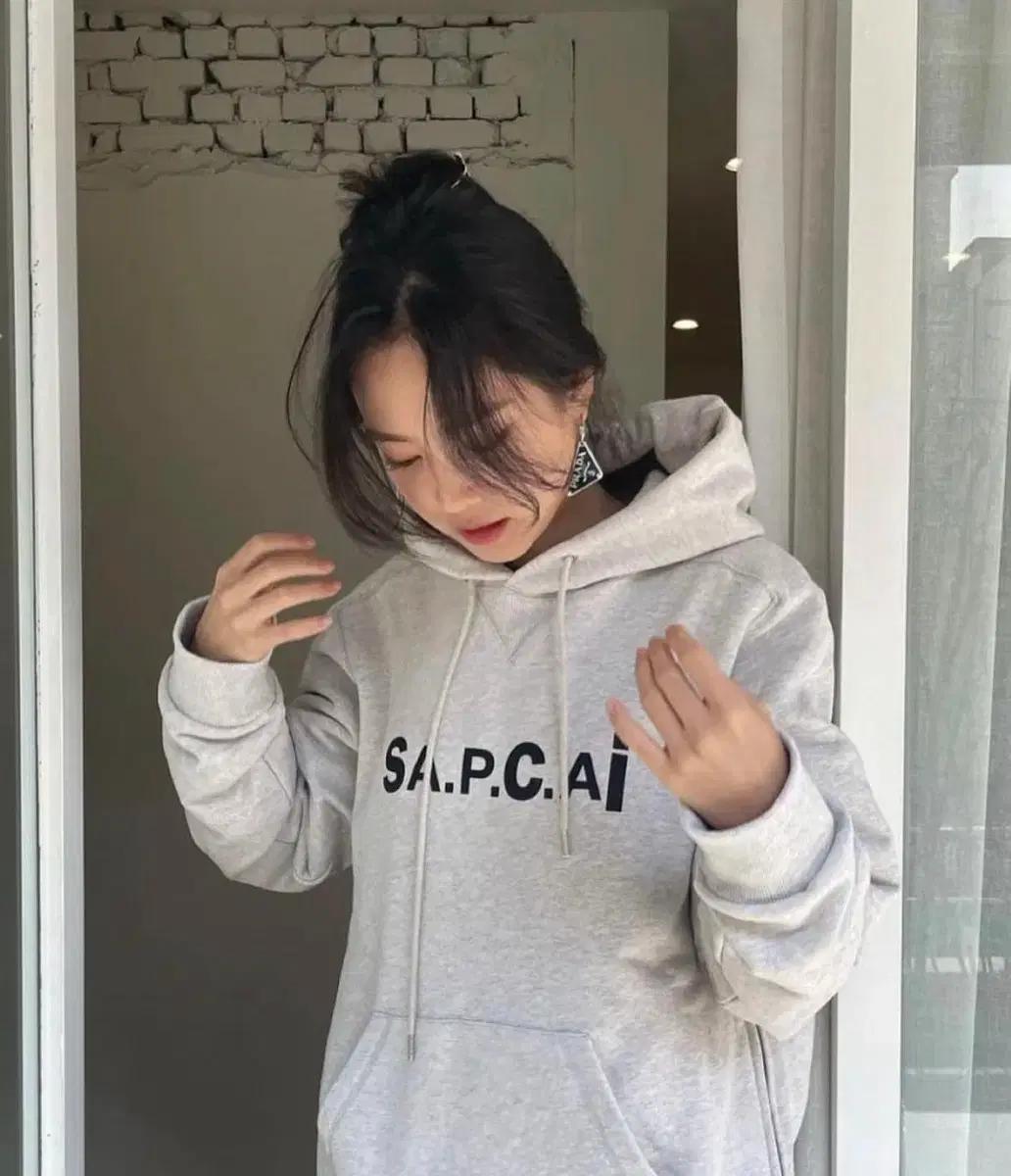 A.P.C. Sacai hoodie 아페쎄 사카이 손나은 후드티 L
