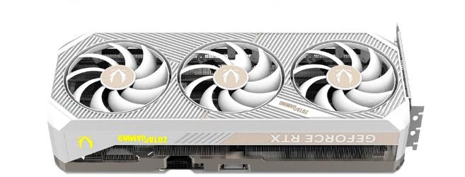조탁 RTX 5090 SOILD WHITE 구매도와드려요