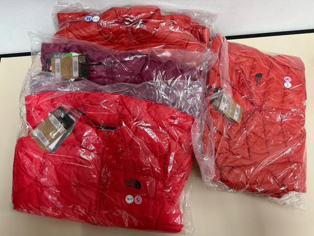 노스페이스 여성용 경량패딩, 바람막이 봄/가을용