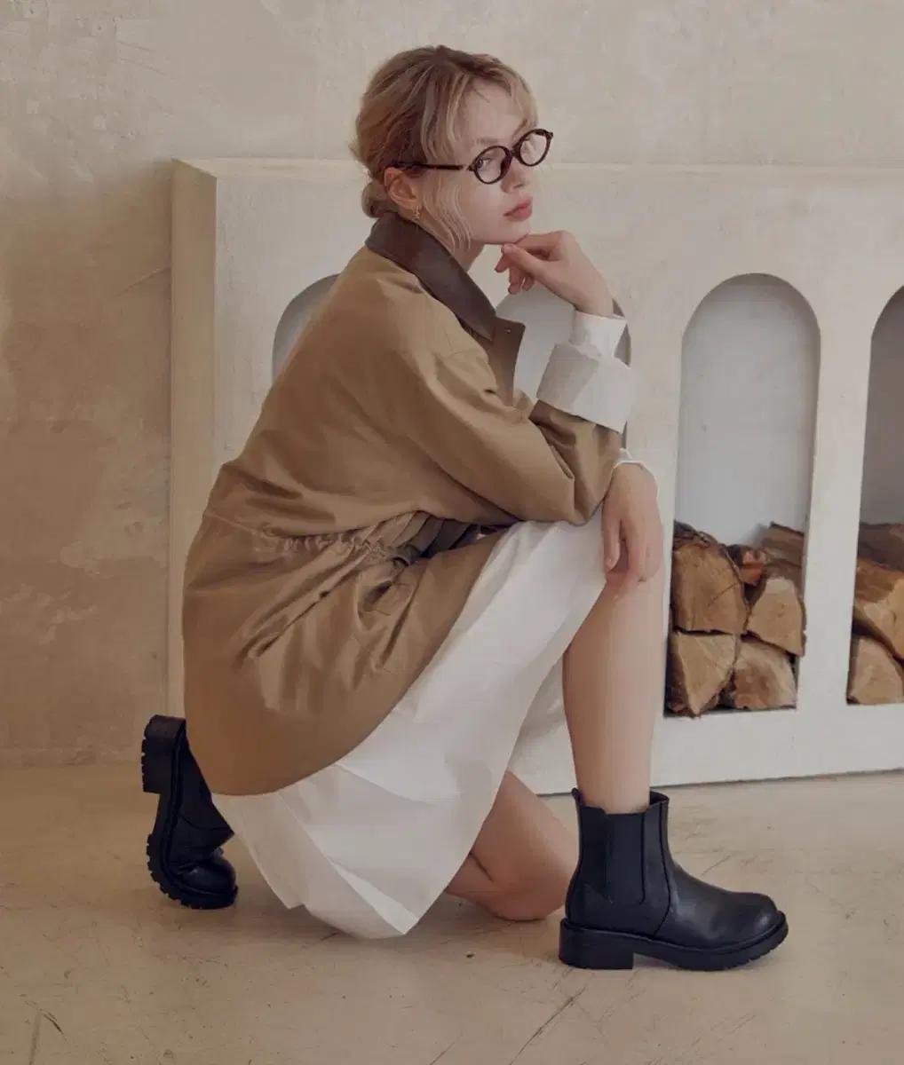 [새상품]블랙 첼시부츠(size235)-커스텀에이드우먼(무신사) 여성워커