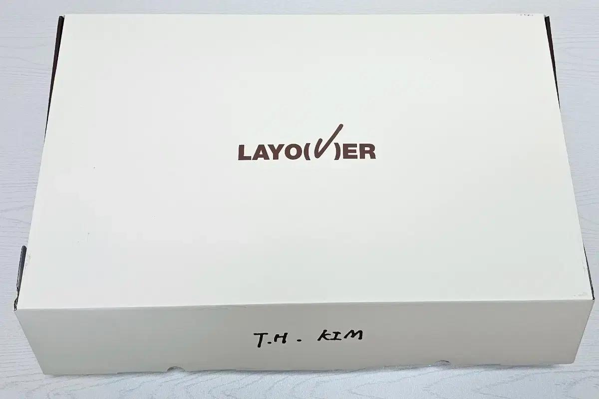 방탄 뷔 멤버쉽 레이오버 머치 17 bts v  layover merch
