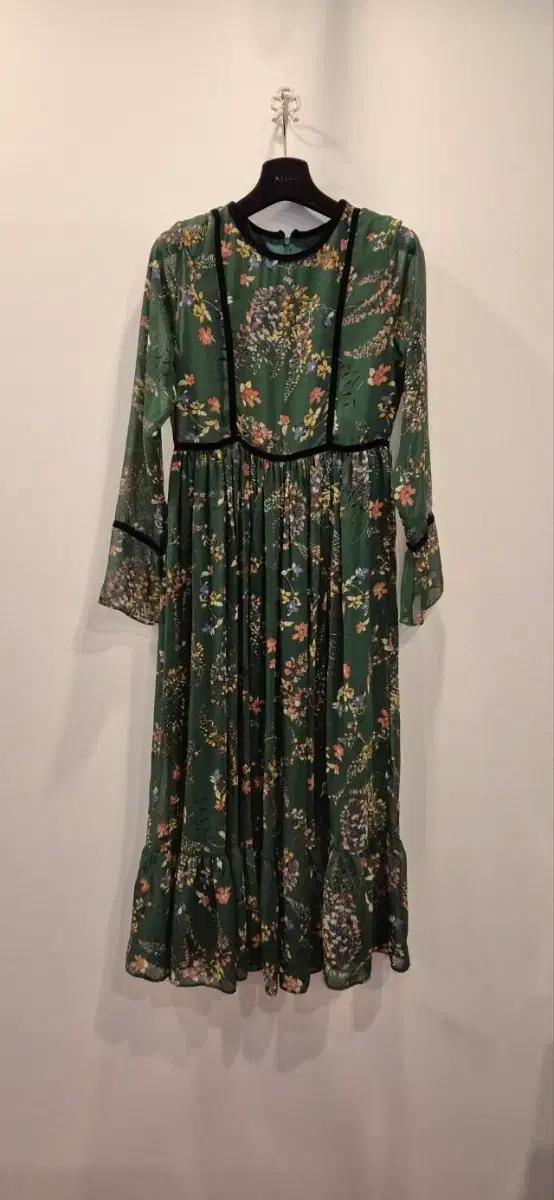 55   벨벳배색    쉬폰   원피스