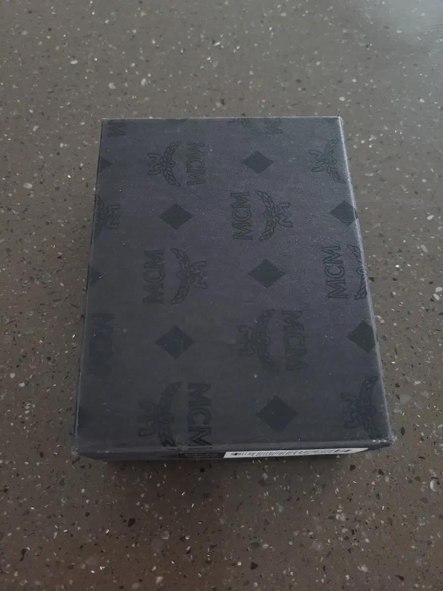 MCM 3단지갑