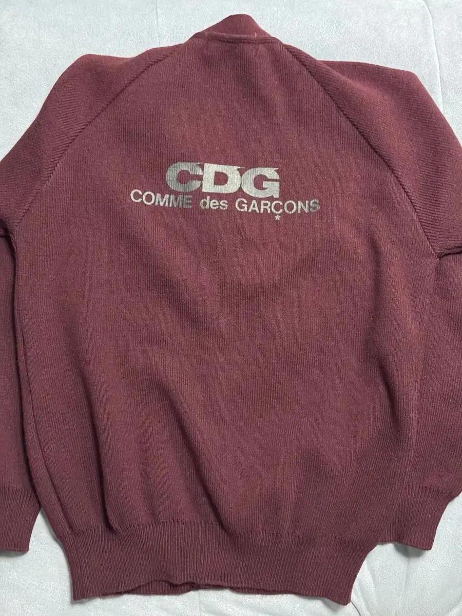 CDG 브이넥 스쿨 가디건 XL