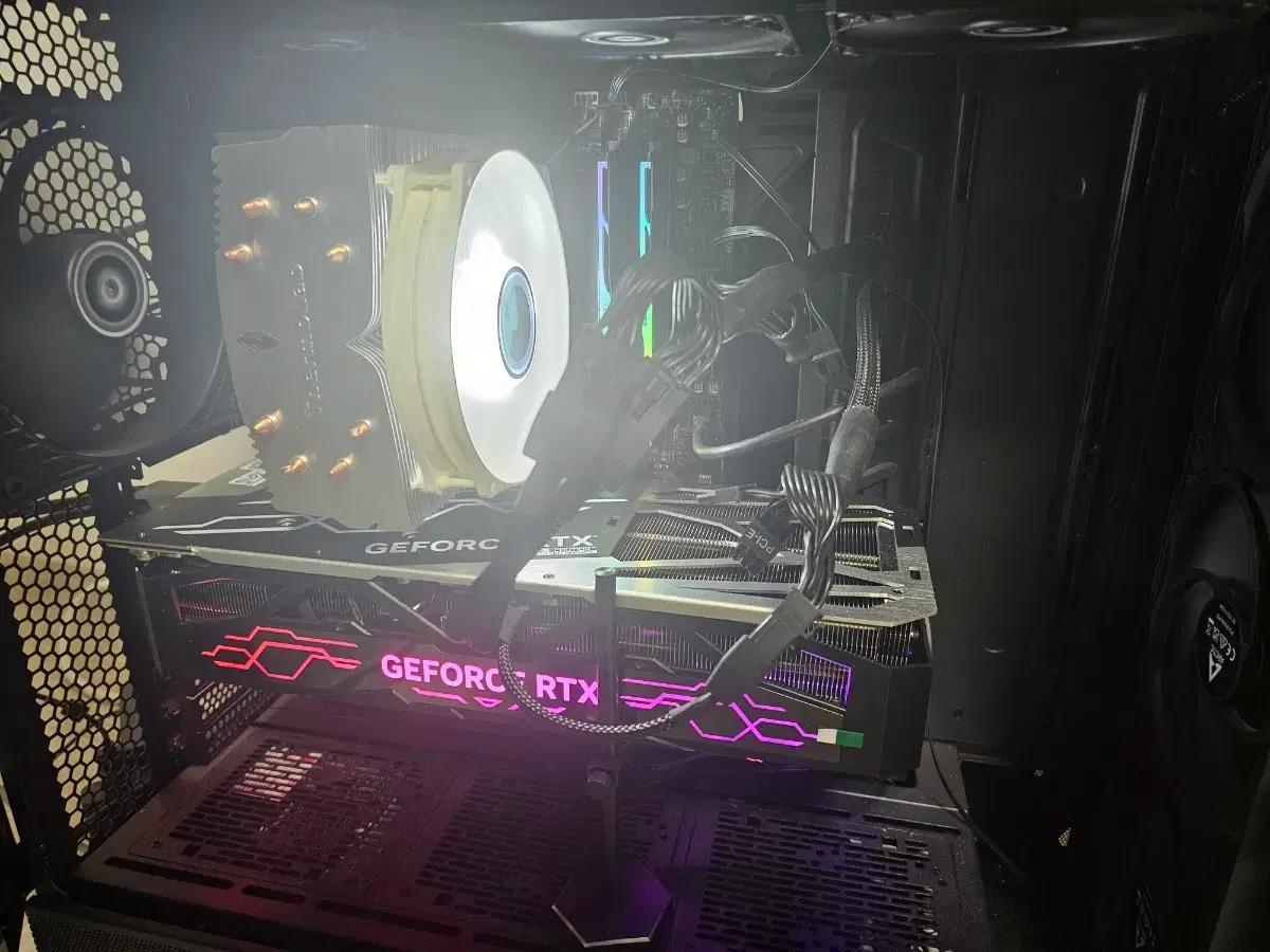 7800x3d 4080super 컴퓨터본체 팝니다