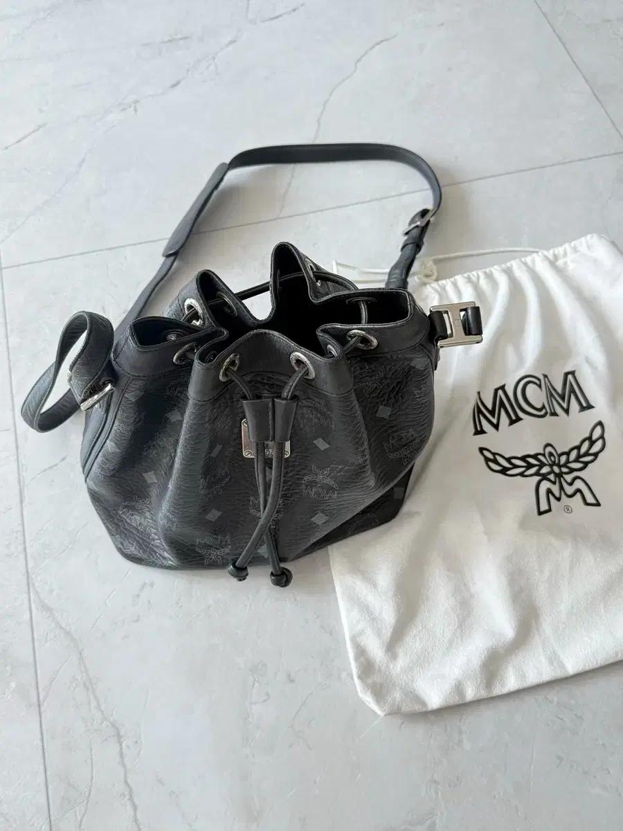 mcm 드로우 스트링백