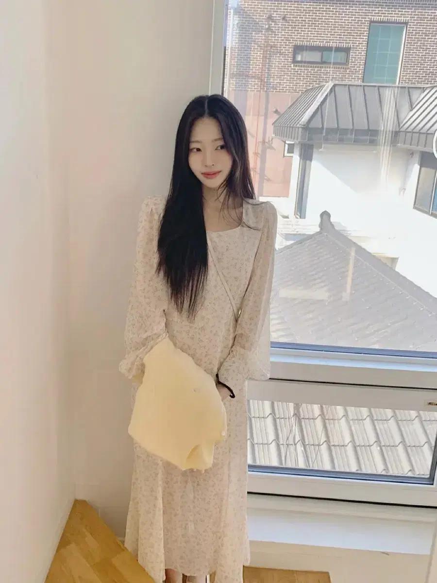 에이블리 봄 쉬폰 롱원피스(새상품)