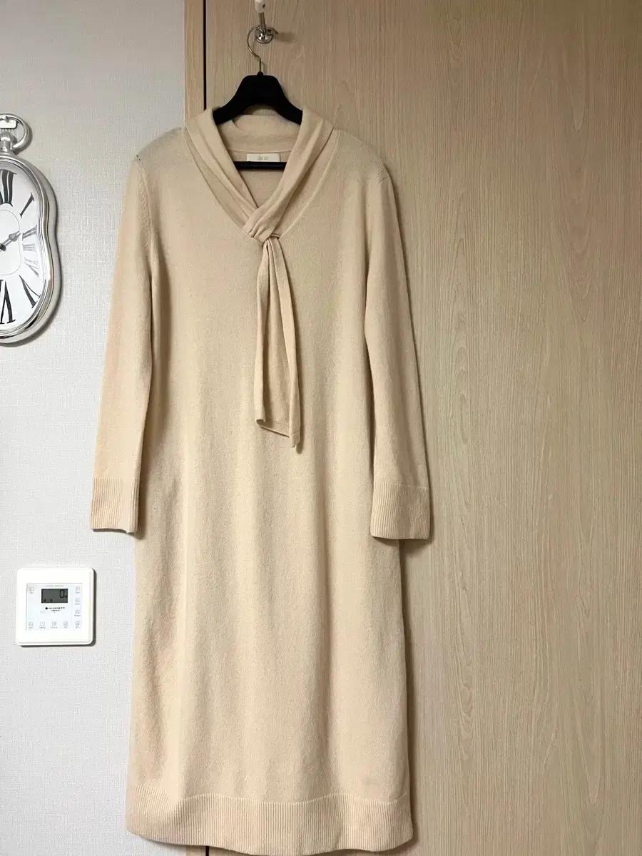 르베이지 LEBEIGE 울 캐시미어 타이 넥 니트 원피스 롱원피스 머플러