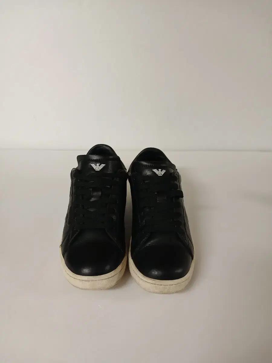 235)엠포리오 아르마니 이글 로고 가죽 스니커즈