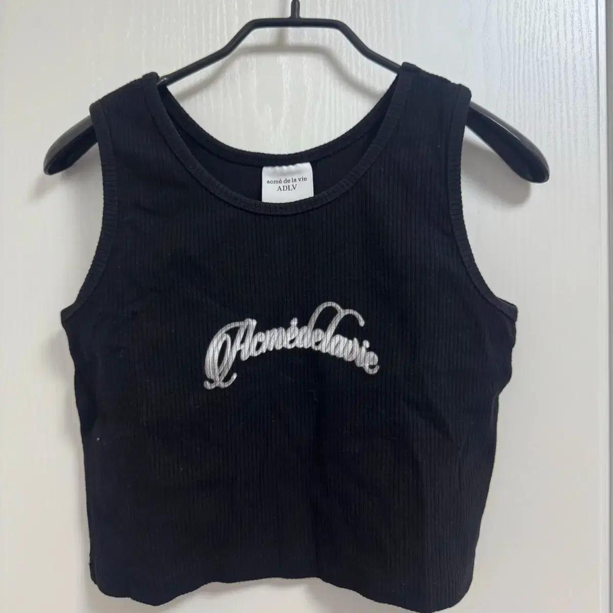 acmedelavie 크롭탑 나시 OS