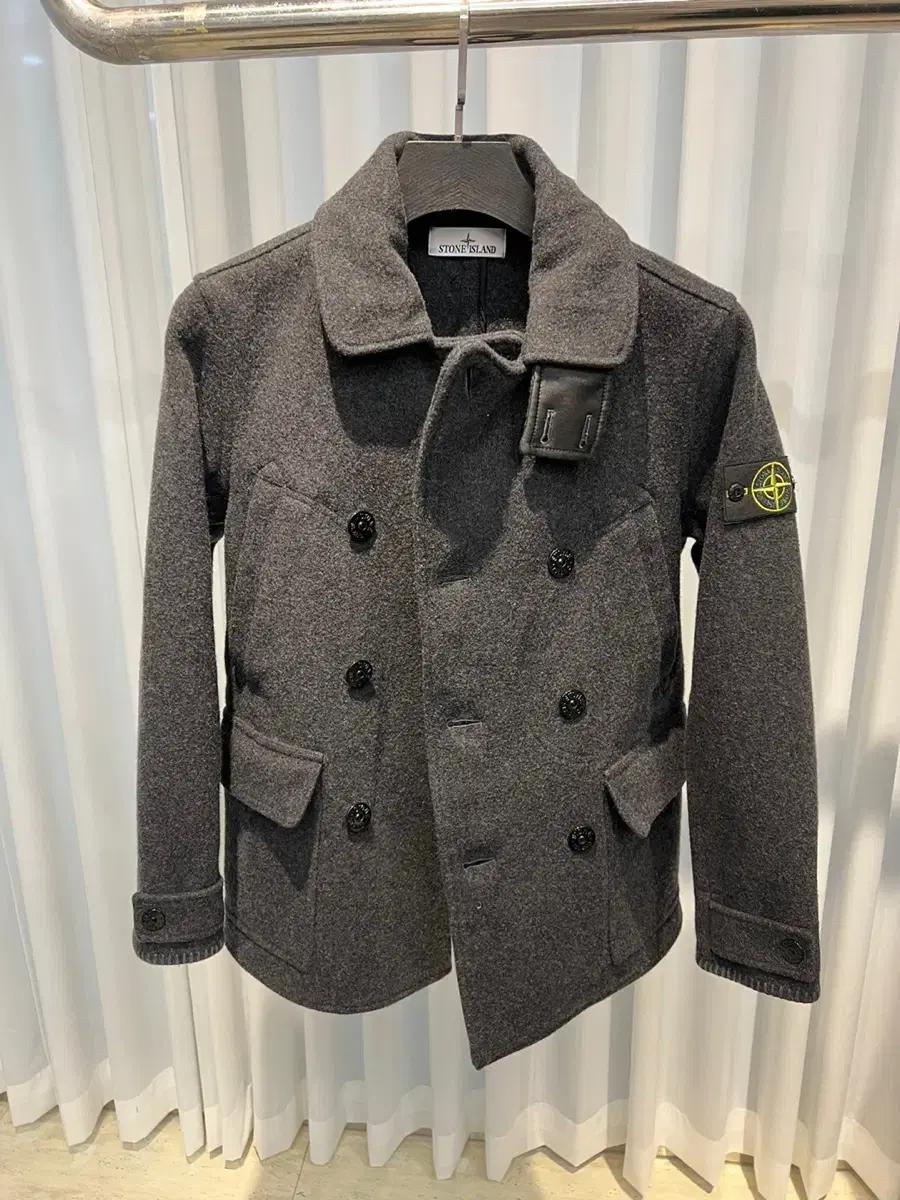 (24s/ S) 스톤아일랜드 로고 패치 더블 울 코트 그레이