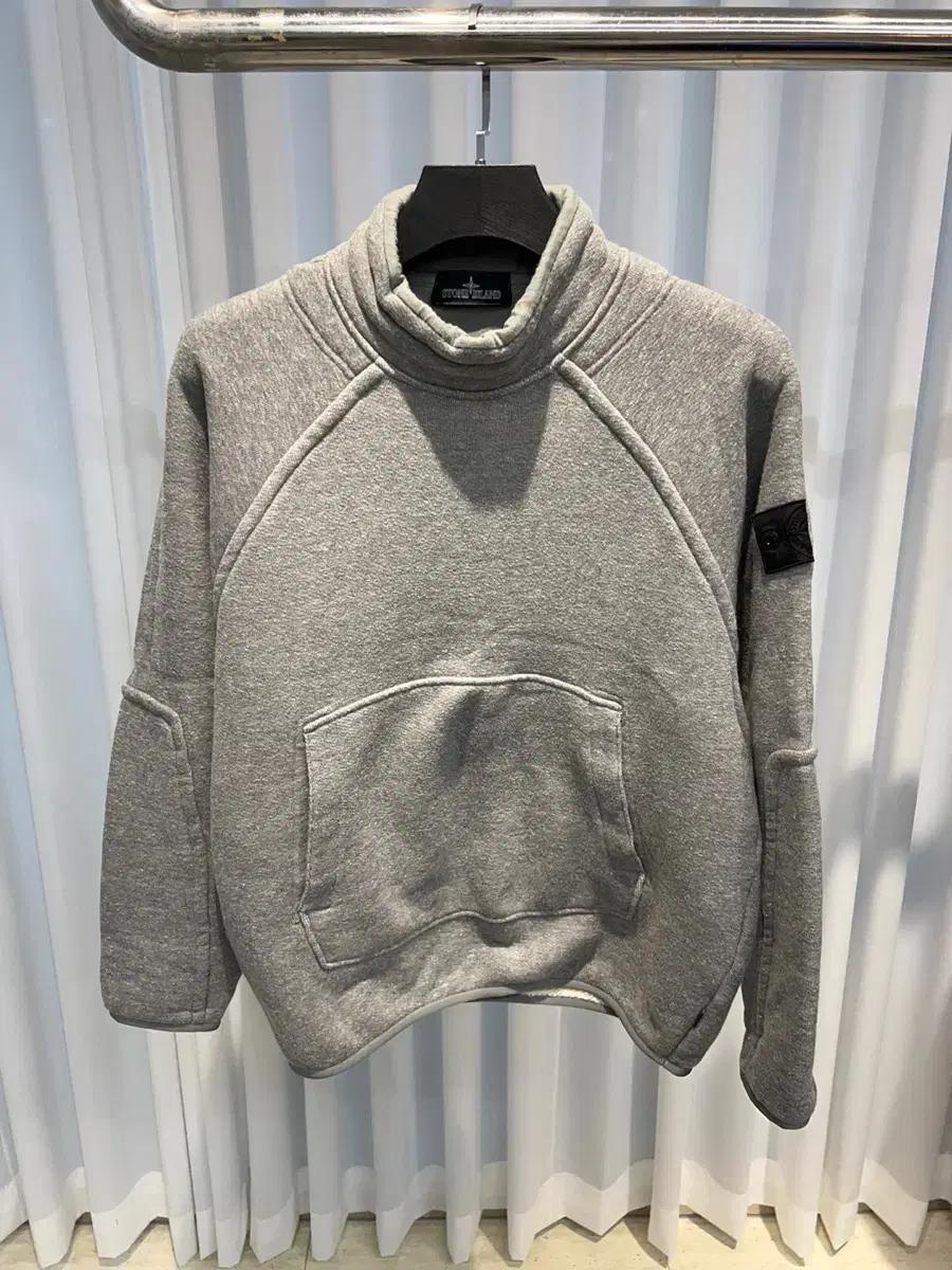 (S) 22FW 스톤아일랜드 쉐도우 프로젝트 나그랑 맨투맨 그레이 새상품