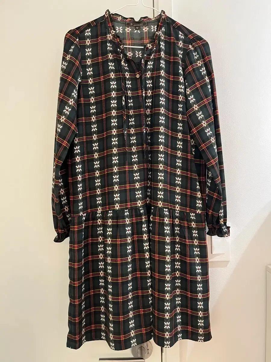 써스데이아일랜드 원피스 s