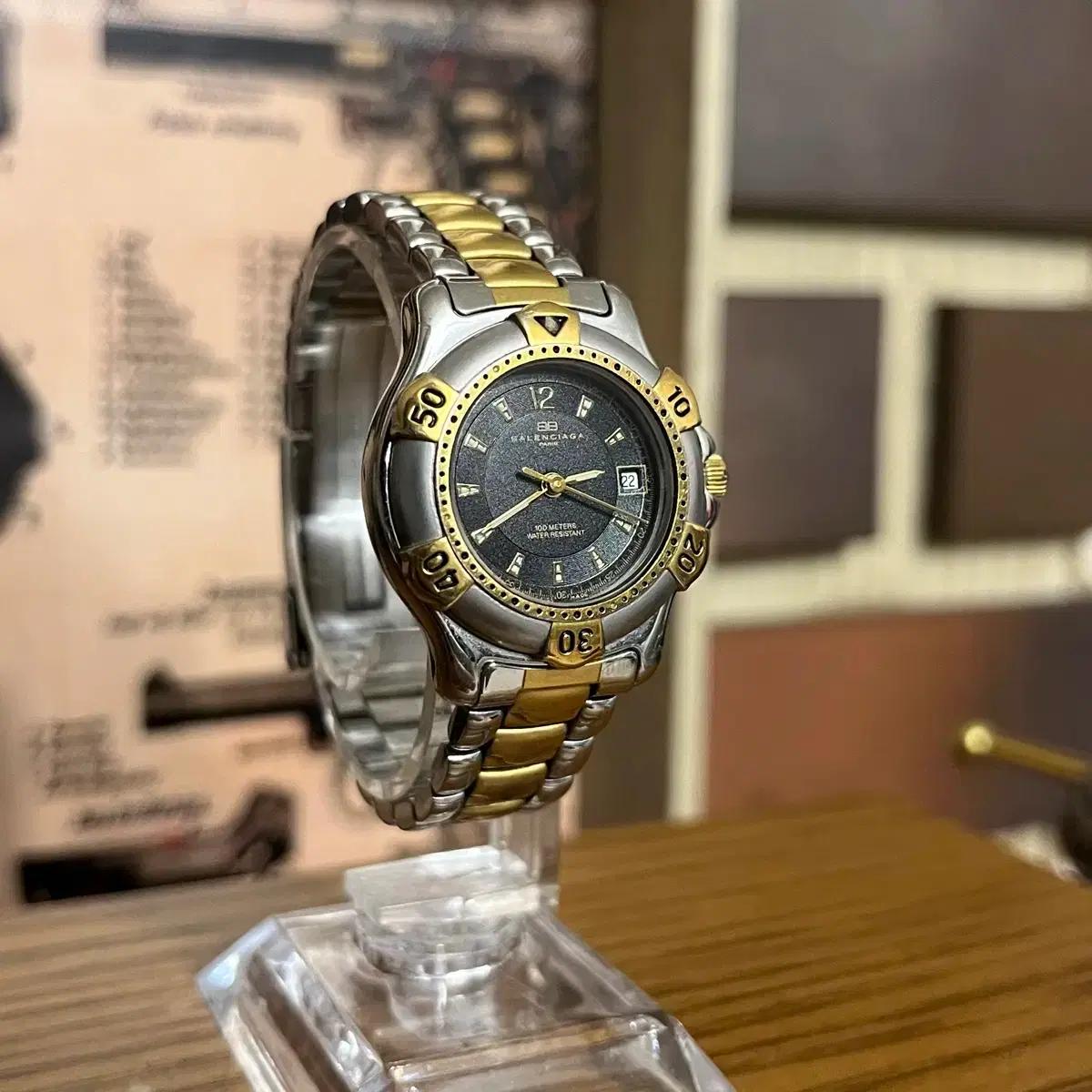 발렌시아가 빈티지 쿼츠 시계