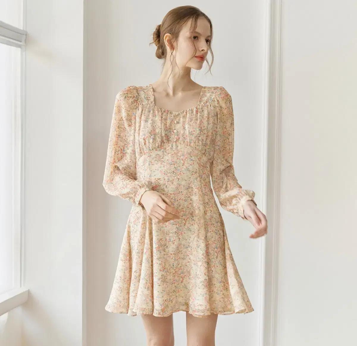 VEM.VER(벰버) 플라워 꽃무늬 원피스 봄나들이룩