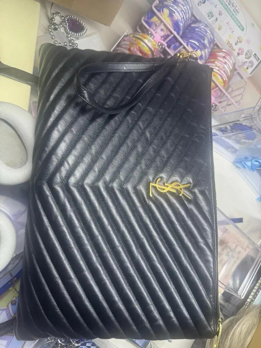 입생로랑 클러치 가방