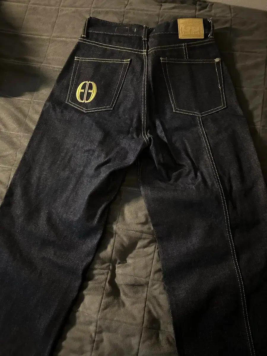 Etce Embroidered raw denim