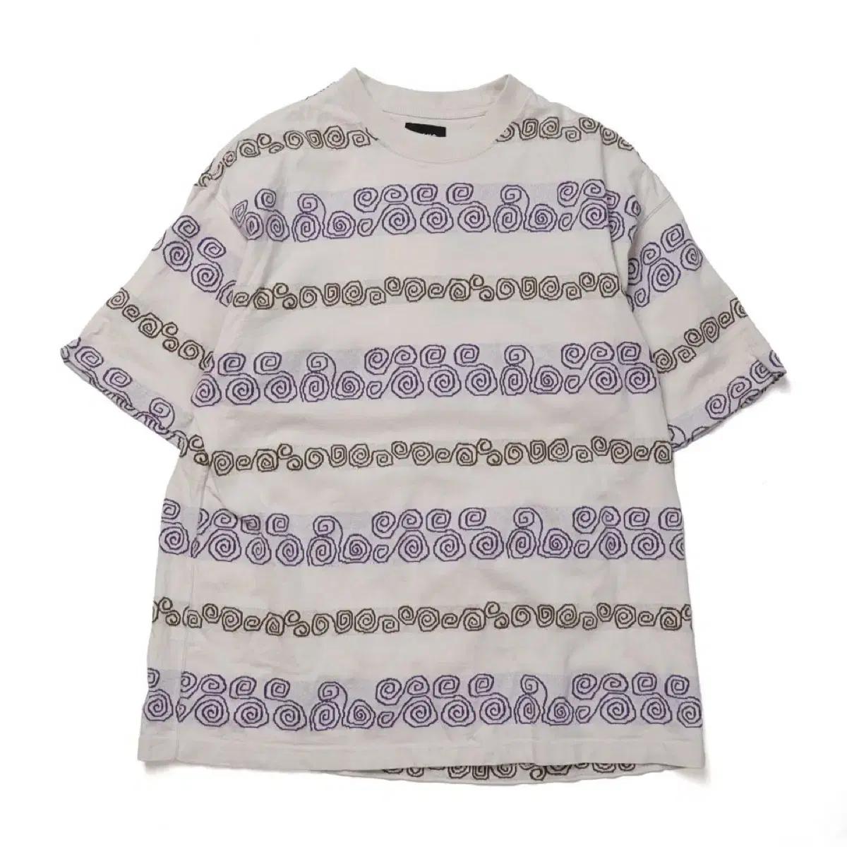 빔즈 Pattern T-shirt