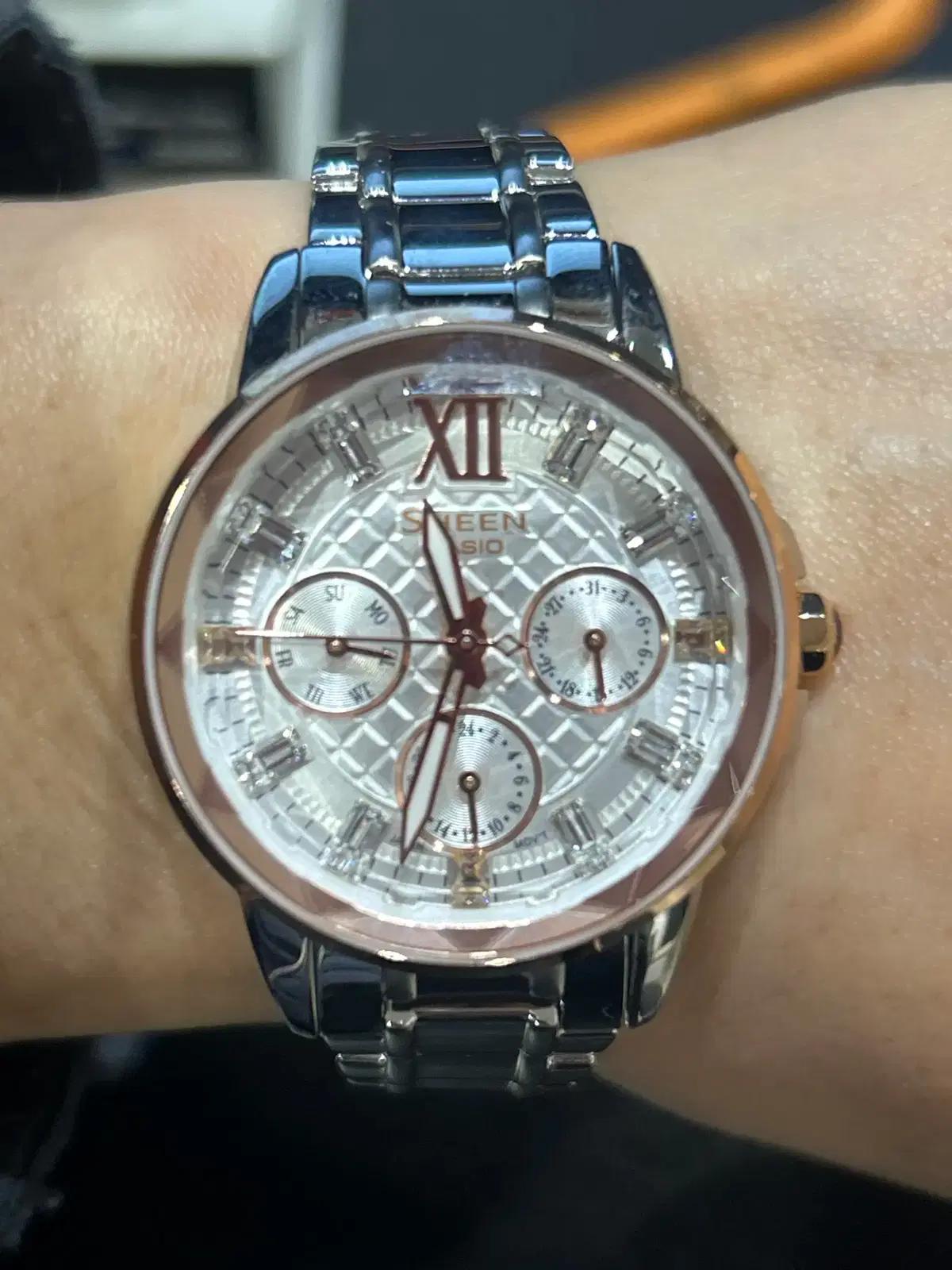 [CASIO SHEEN]SHE-3029SG-7A 로즈골드 여성메탈시계