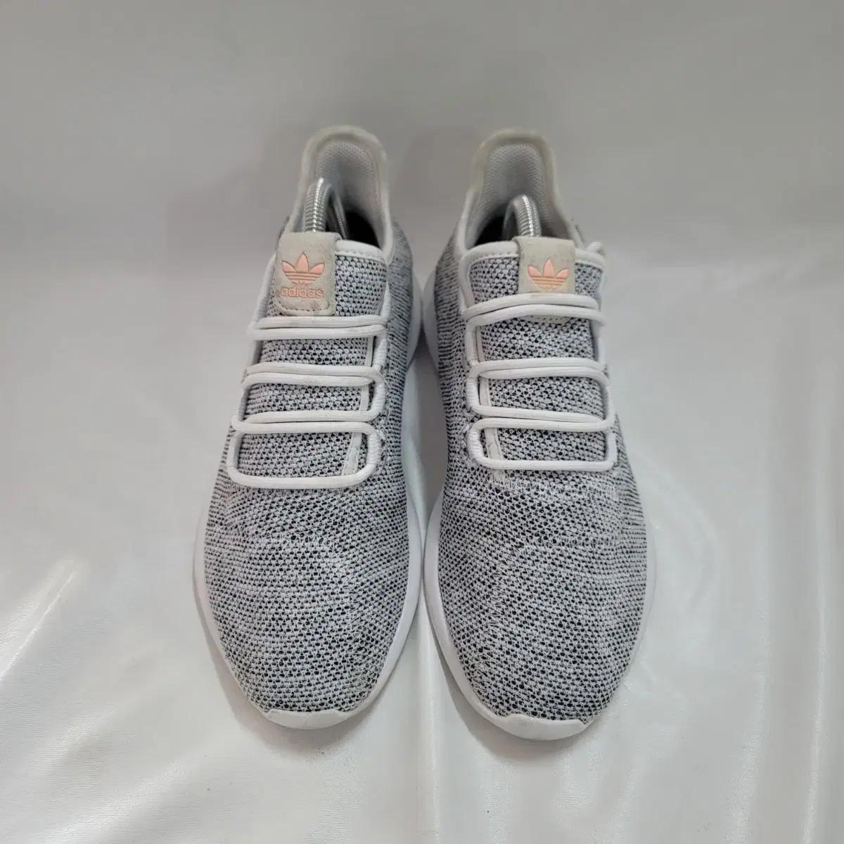 아디다스 경량스니커즈/여성(240)/w2225