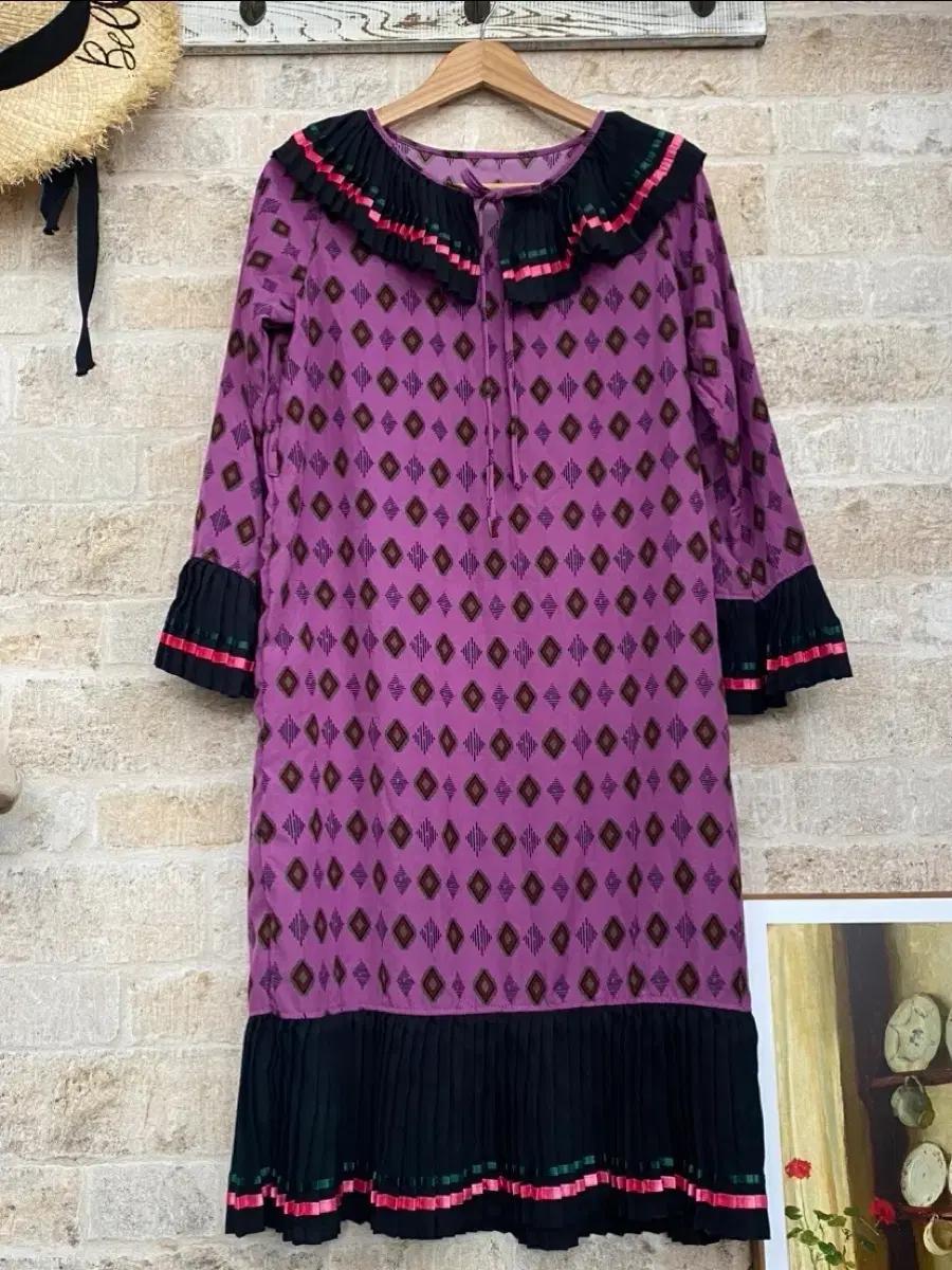 아코디언주름 쉬폰원피스^^ (타임 마쥬 산드로)