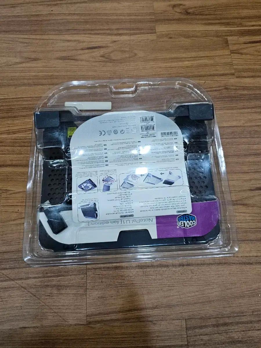 쿨러마스터/Cooler Master 노트북받침대
