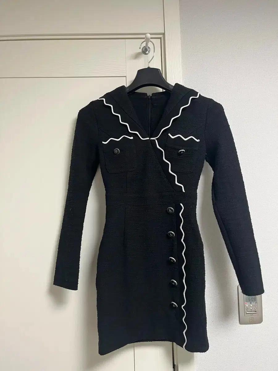 수입의류 티아라 S사이즈 미니 원피스