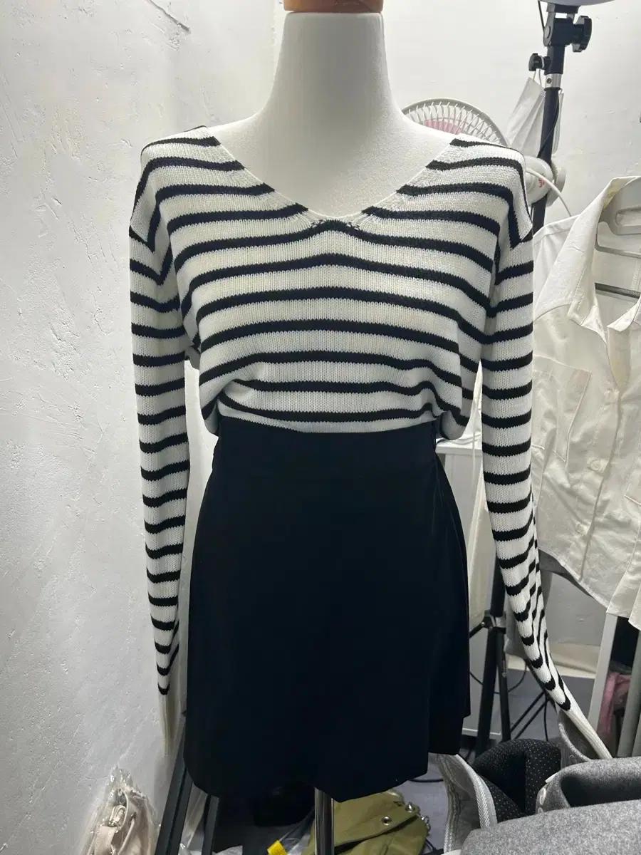 (새상품) 코디세트 봄 니트 코듀로이 미니스커트