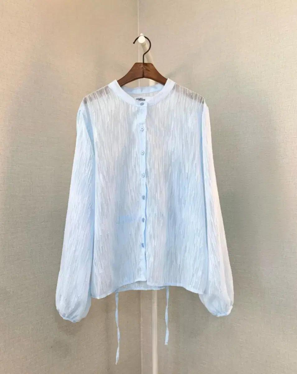 여름긴팔 시스루블루 쉬폰시스루 단추노카라 블라우스