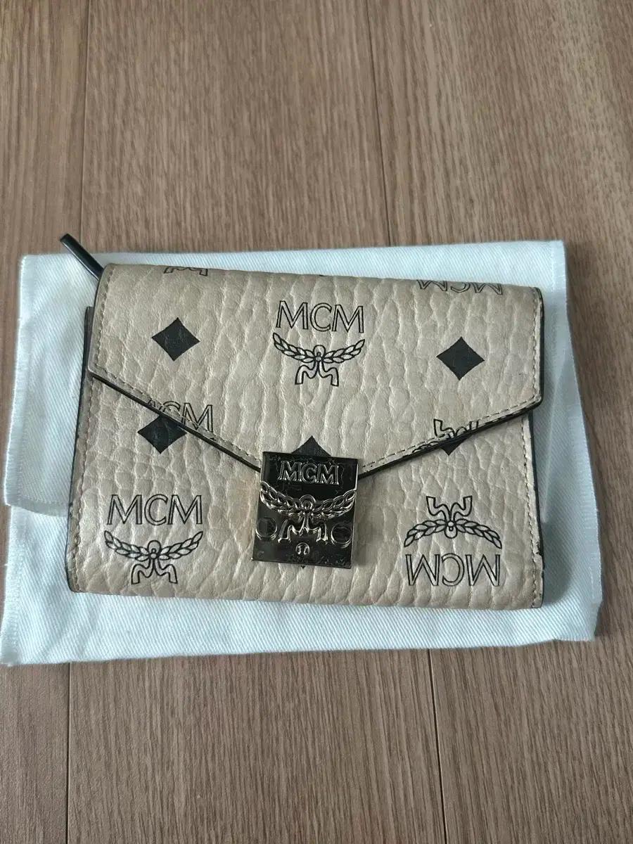 mcm 반지갑