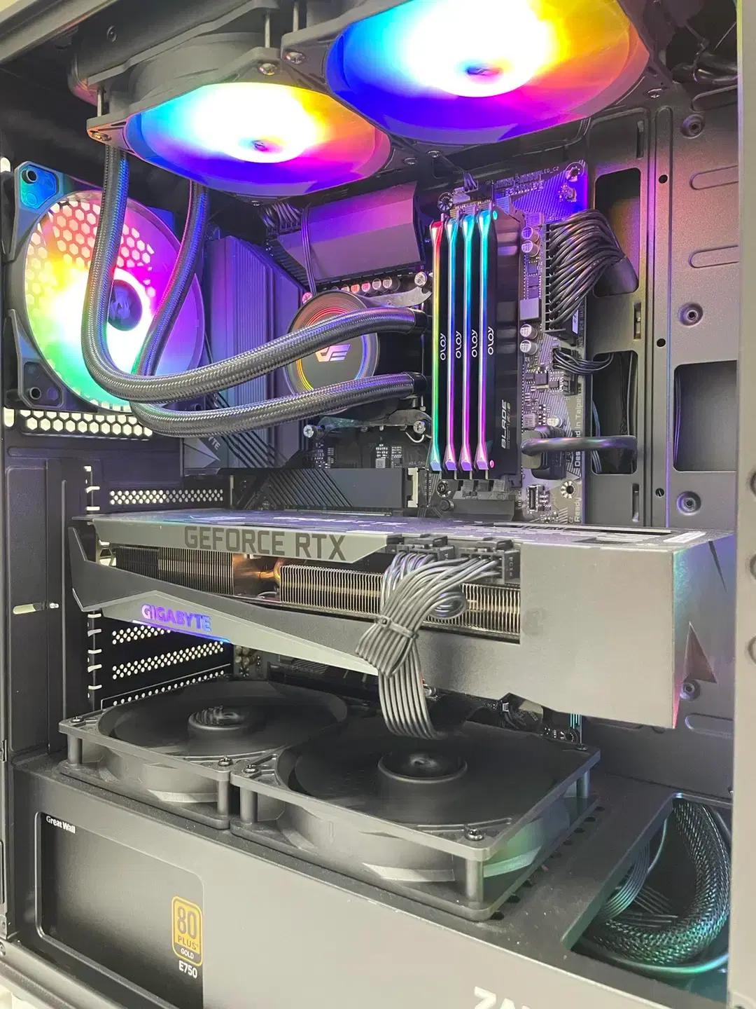 7900X3D/B850/RTX4070 SUPER/512GB