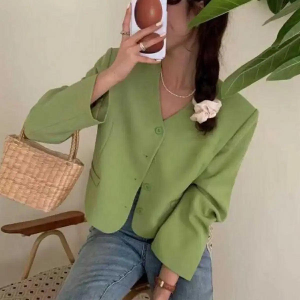 딥그린 노카라 자켓 하객룩 출근룩