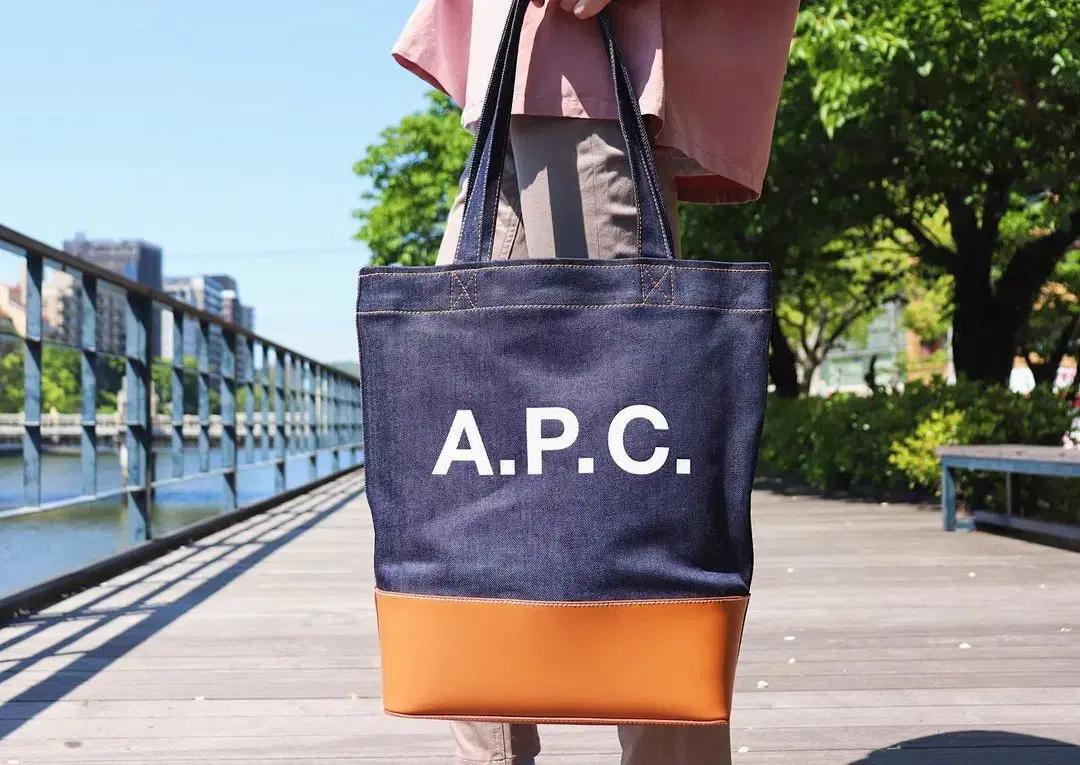 아페쎄 악셀 데님 A.P.C. Axel panelled 토트백 라지