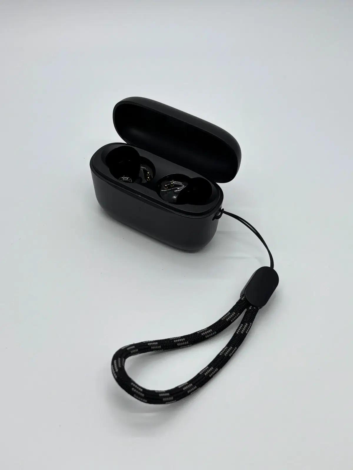 Anker soundcore 앤커 사운드코어 a25i 본체 충전크래들만!
