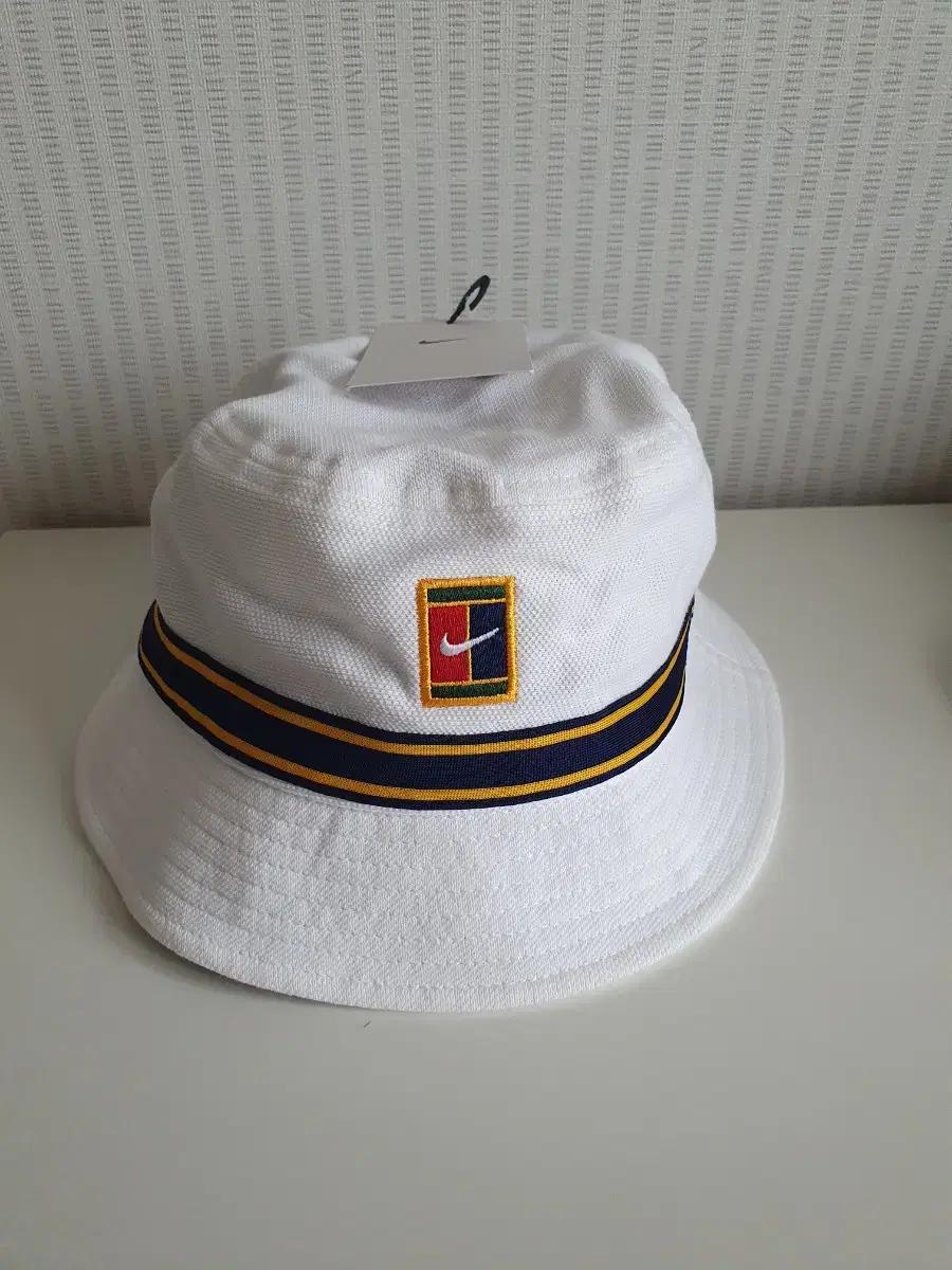 나이키 코트 버킷햇 화이트