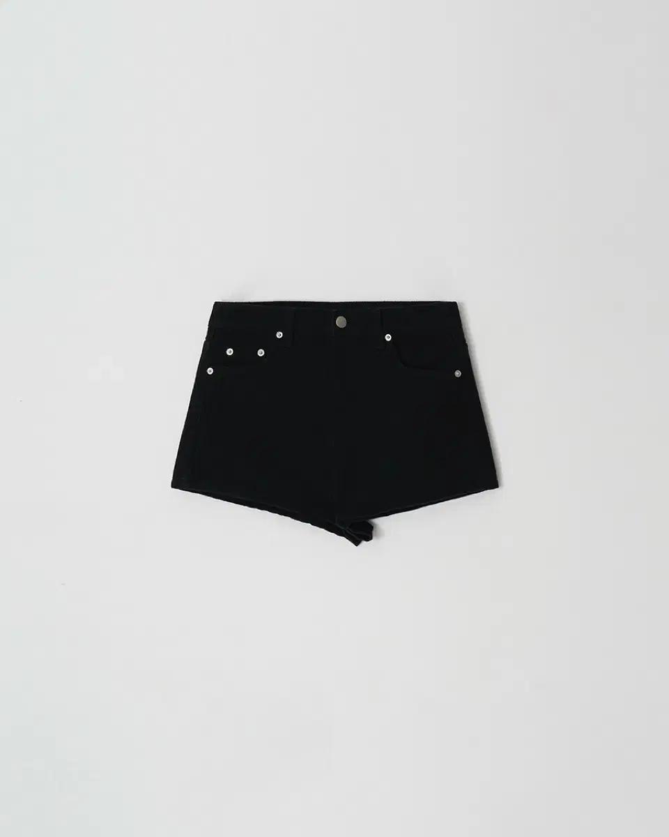 Leeds New roha denim shorts
