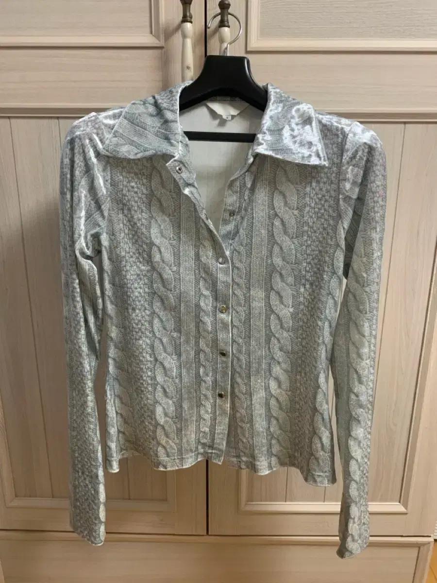 윤세 yunse 벨벳 집업